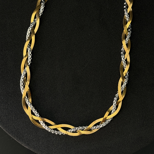 Edgy Twisted Herringbone Necklace