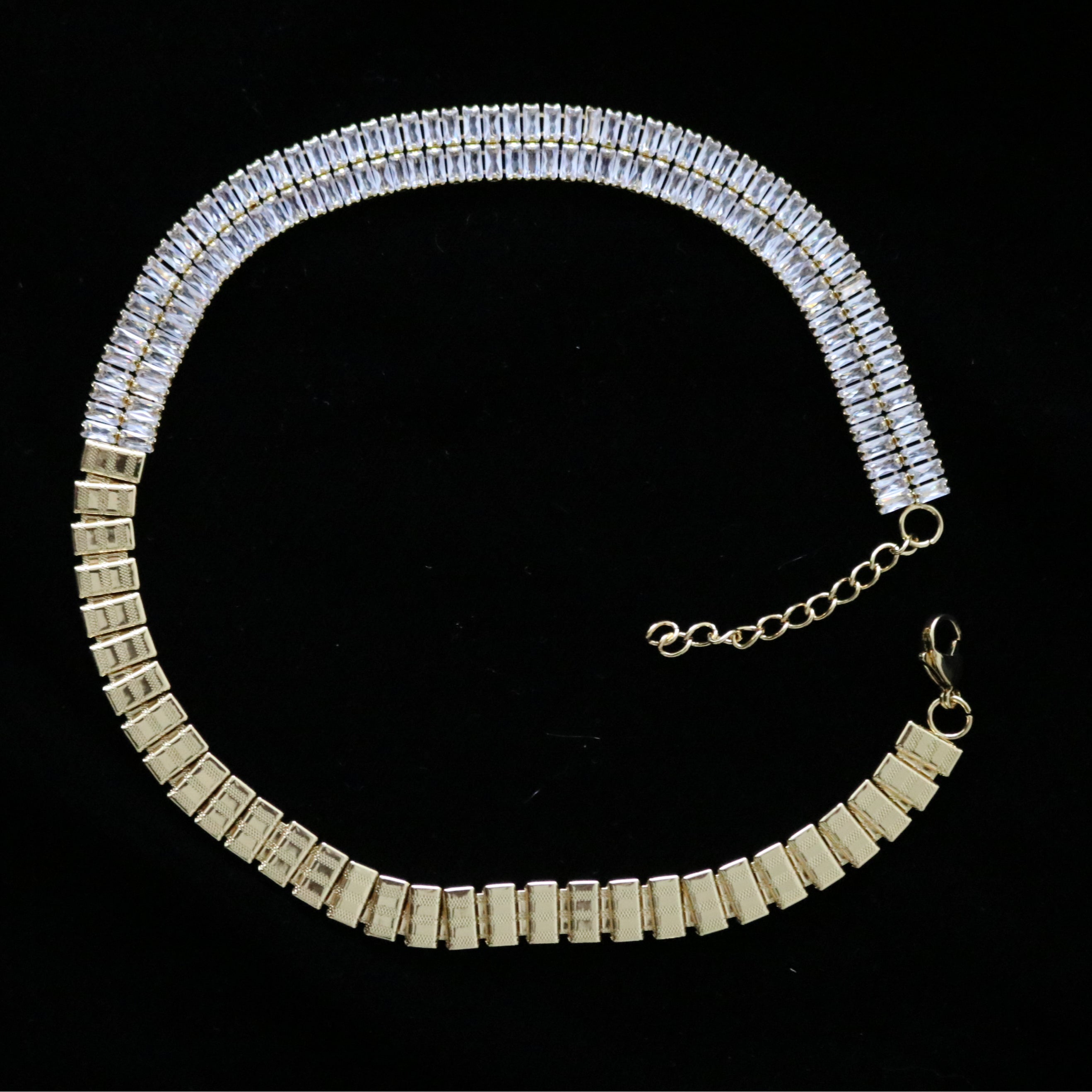 Lola Baguette Necklace 2.0