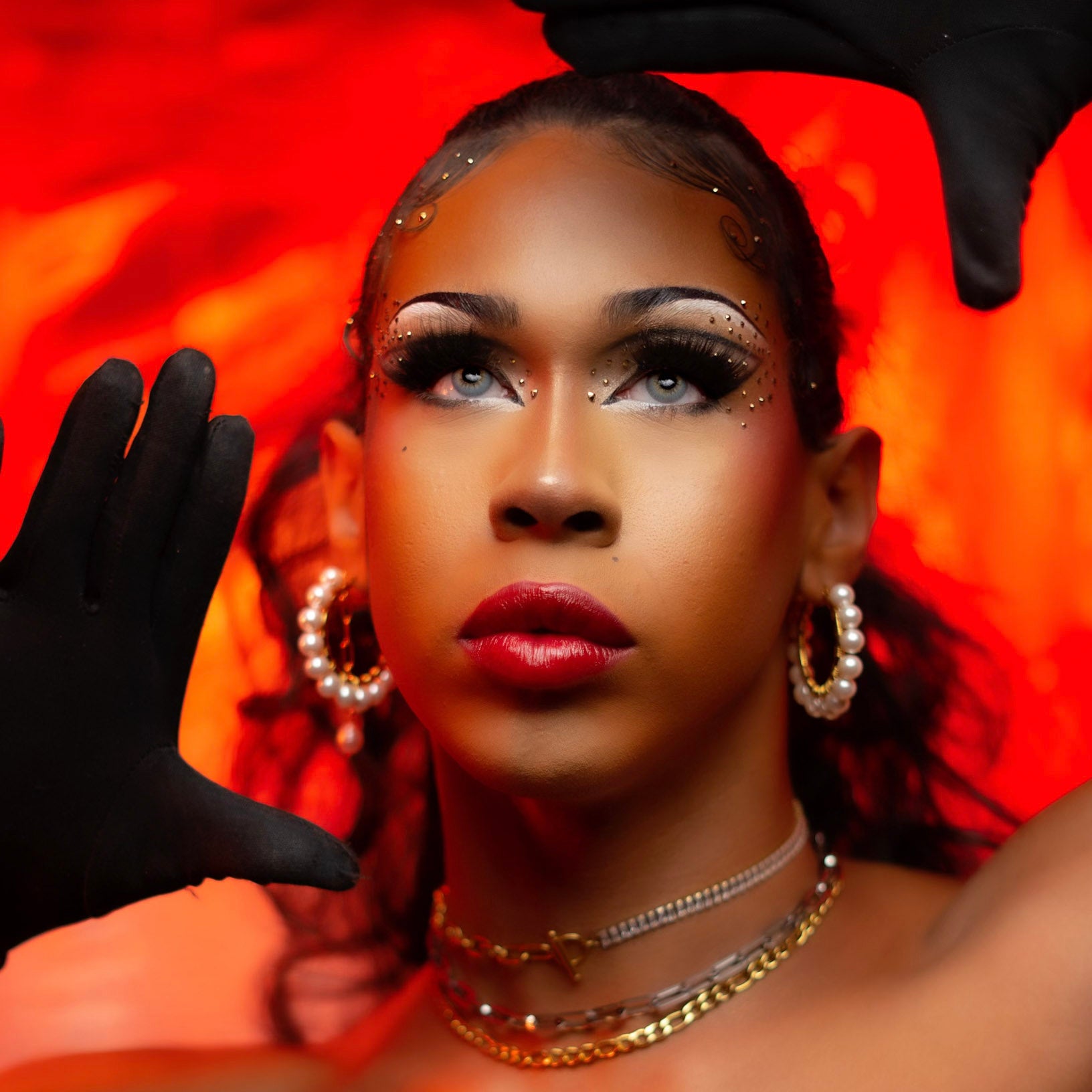 Pearl Me Up Hoop Earrings